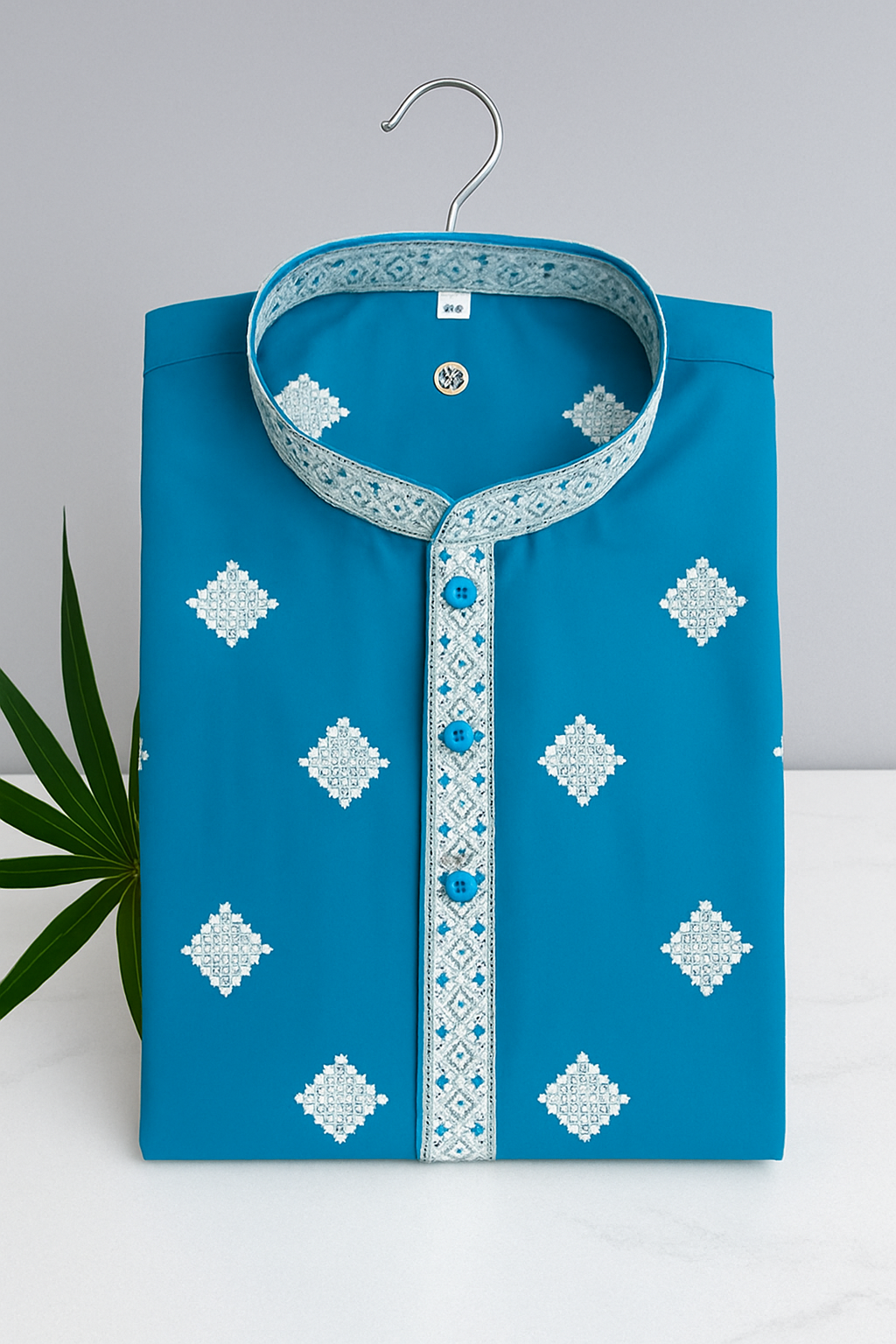 Men’s Geometric Embroidered Kurta