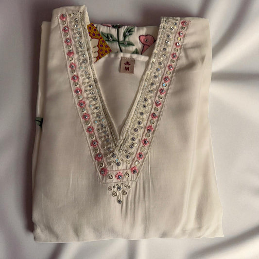 Women’s Chikankari-Style Embellished Kurti – Off-White